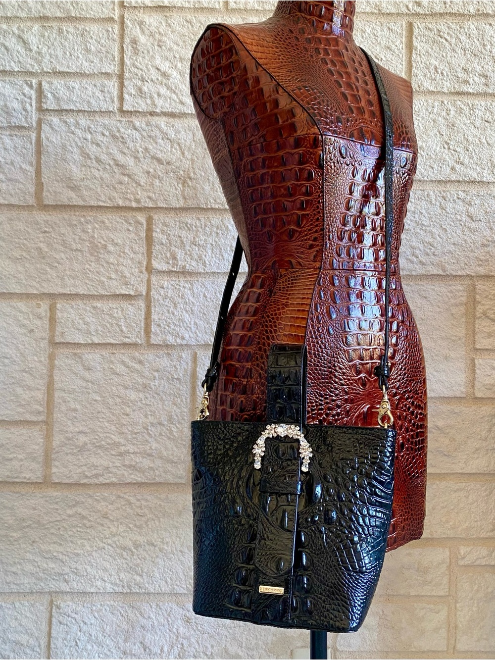 BRAHMIN BLACK LUXE FAITH HANDBAG ~SWAROVSKI CRYSTALS (($365)) Luxury Black Croc - Picture 14 of 14
